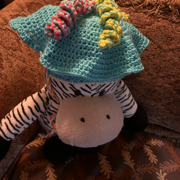 Crochet ear warmer & hat set - Picture 2 of 5